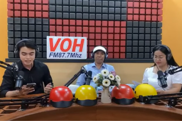 Câu chuyện: Gian nan cuộc chiến chống hàng giả tại đài VOH FM87.7Mhz